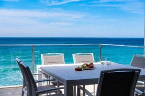 Paradise Penthouse - Beach Front Style and Luxury, Central Coast